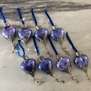 NWT Heart Shaped Glass Christmas Ornament set with metal accents (Periwinkle blu